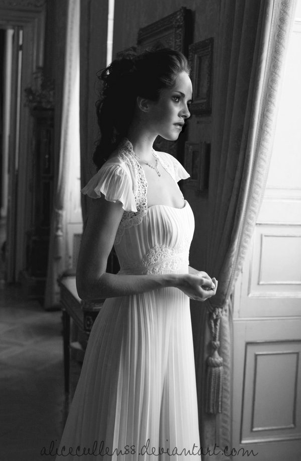 Bella_Swan_Wedding_Dress_Manip_by_AliceCullen88.jpg